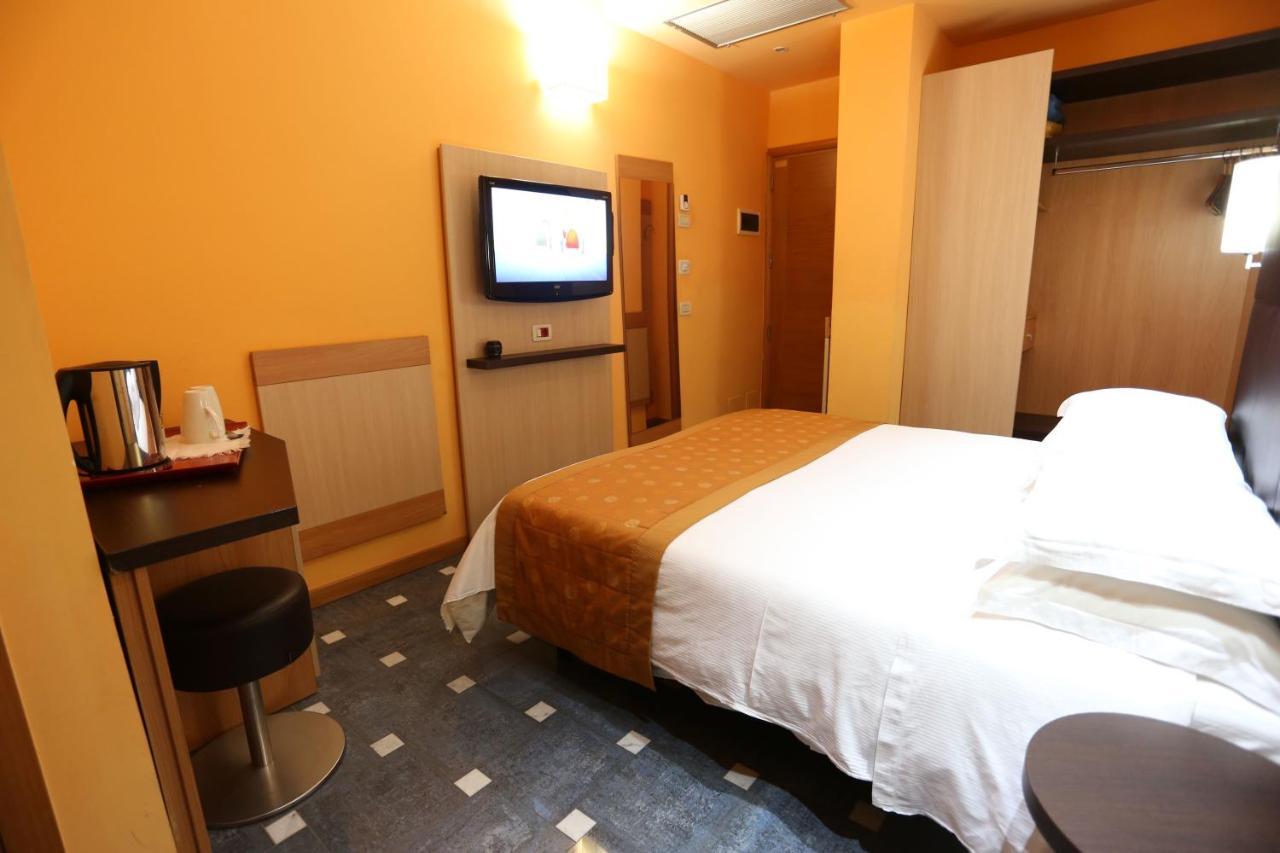 Hotel Genty 리미니 객실 사진